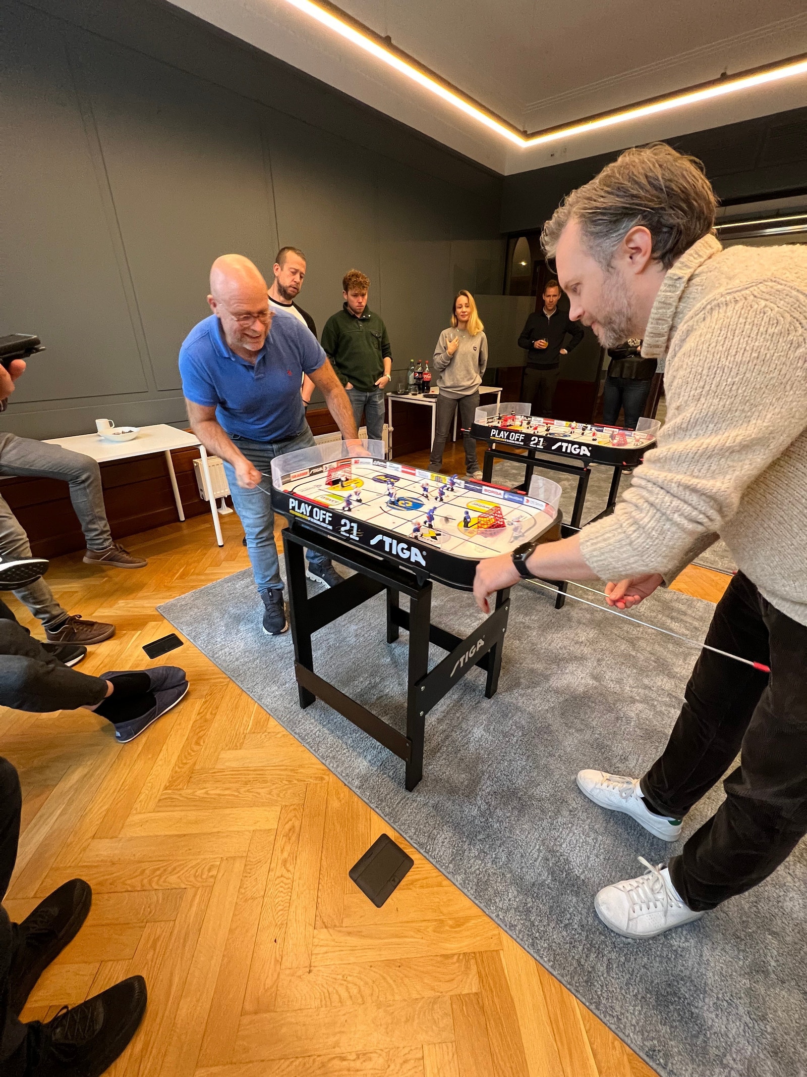 Sosial Fredag (Bord Hockey) Galleribilde