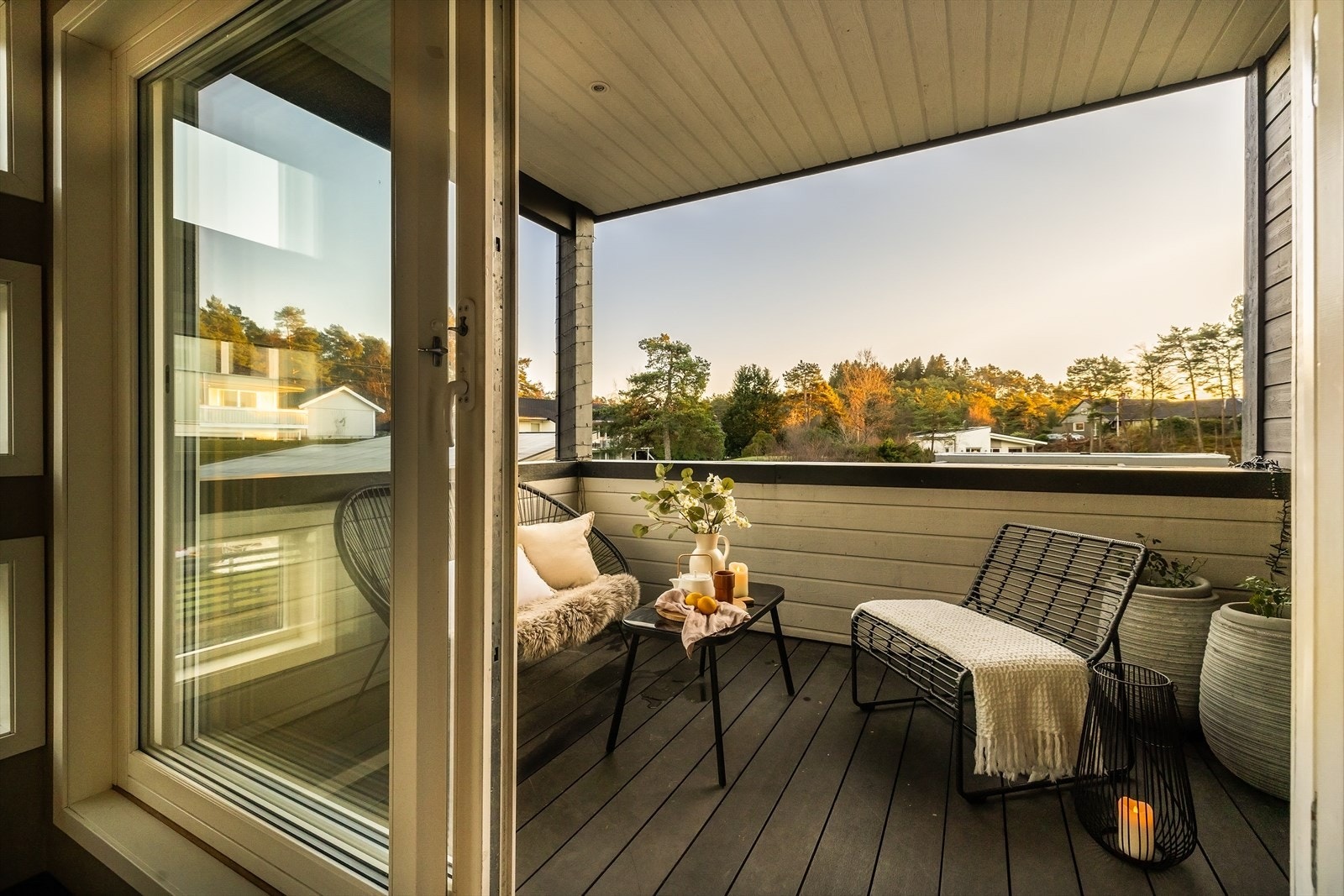 Her kan du nyte rolige morgener i soloppgangen. Galleribilde