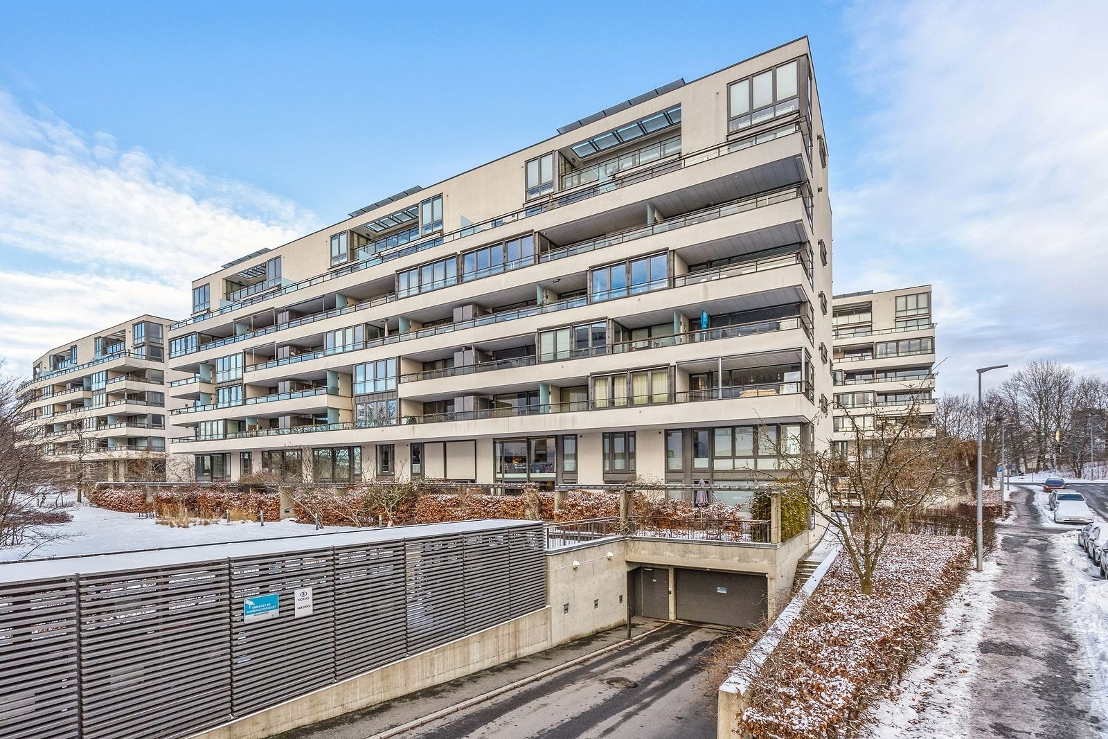 Pen fasade - Beliggende i rolige omgivelser, men likevel kun en kort spasertur til Bogstadveien Galleribilde