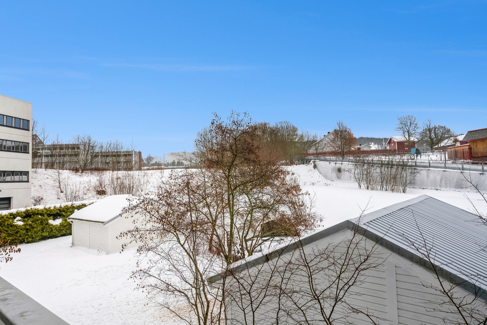 Stor balkong på ca 10 kvm med utsikt fra balkong Galleribilde
