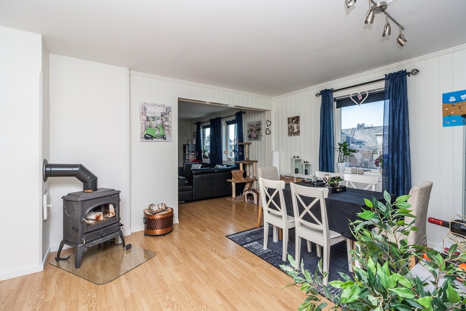 Stue 04 L3 Galleribilde