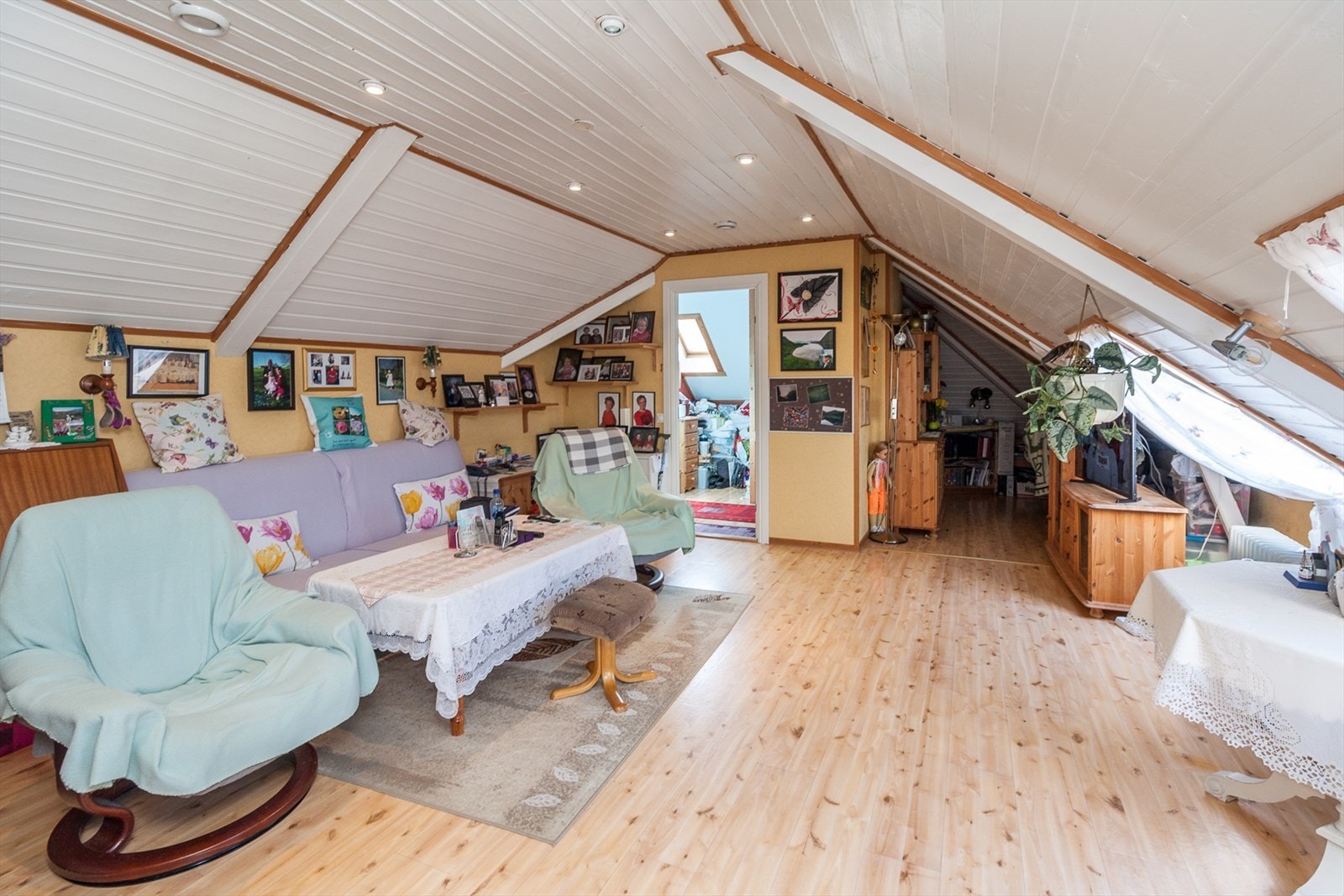 Stue loftetasje Galleribilde