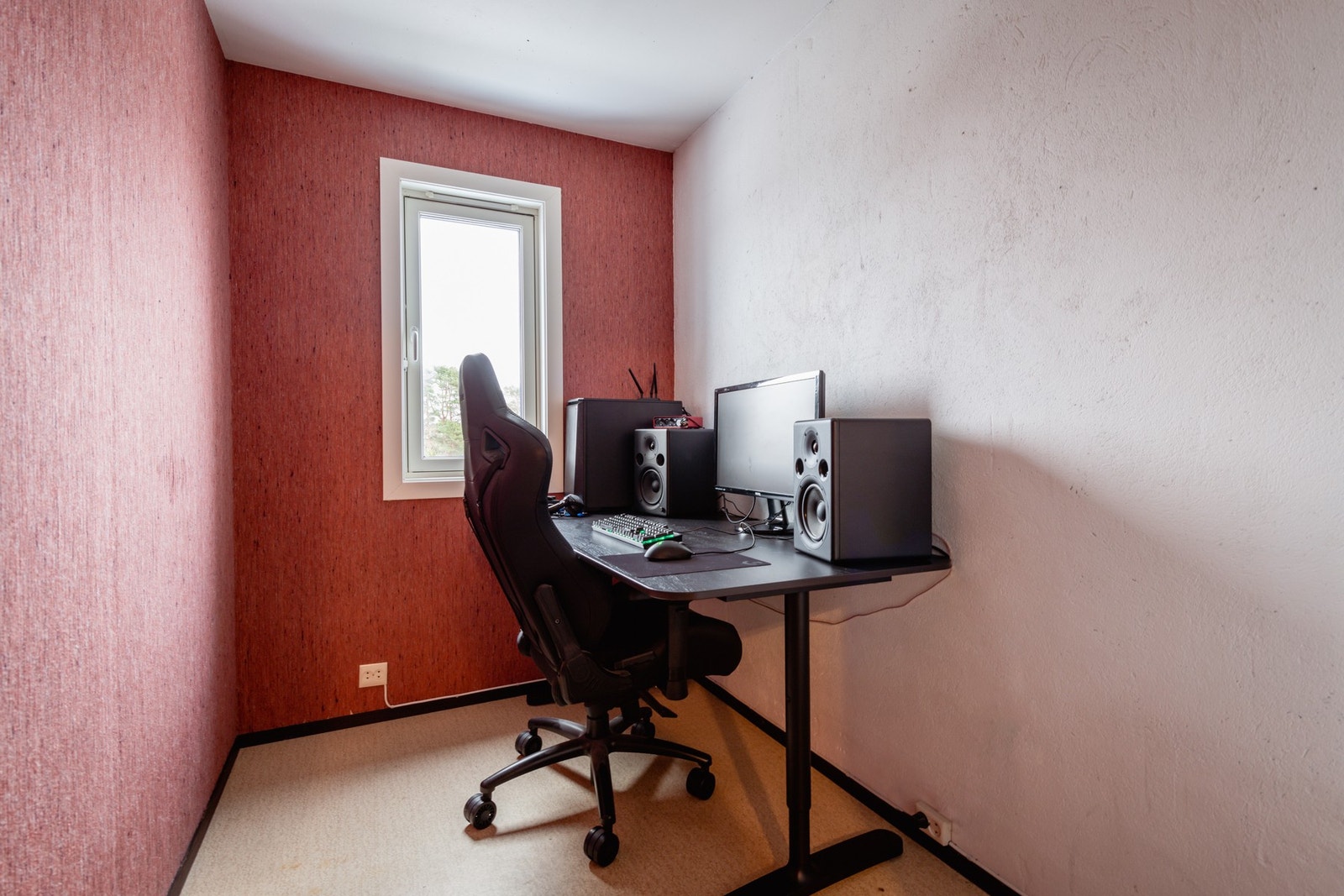 Bod med adkomst fra gang. Galleribilde