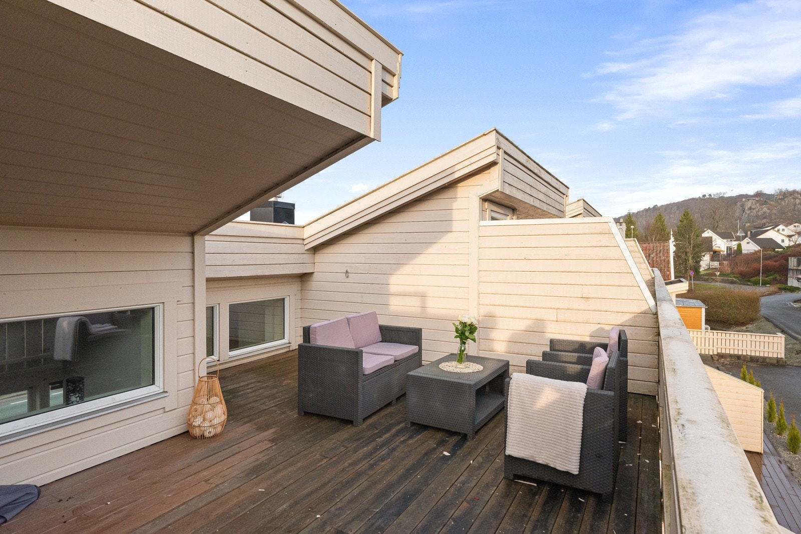 Super takterrasse med god plass til utemøbler Galleribilde