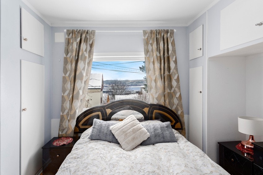 Hovedsoverom med utsikt mot Drammensfjorden og innseilingen til Drammen. Galleribilde
