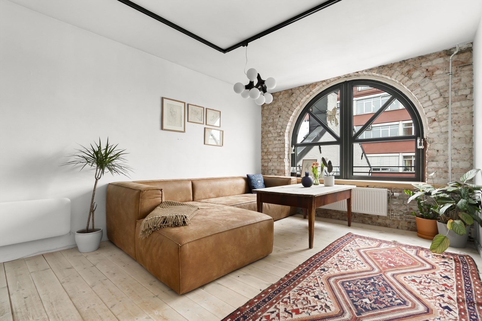 Nordvik v/Irina Bjørnhaug har gleden av å presentere Christian Krohgs gate 30! Galleribilde