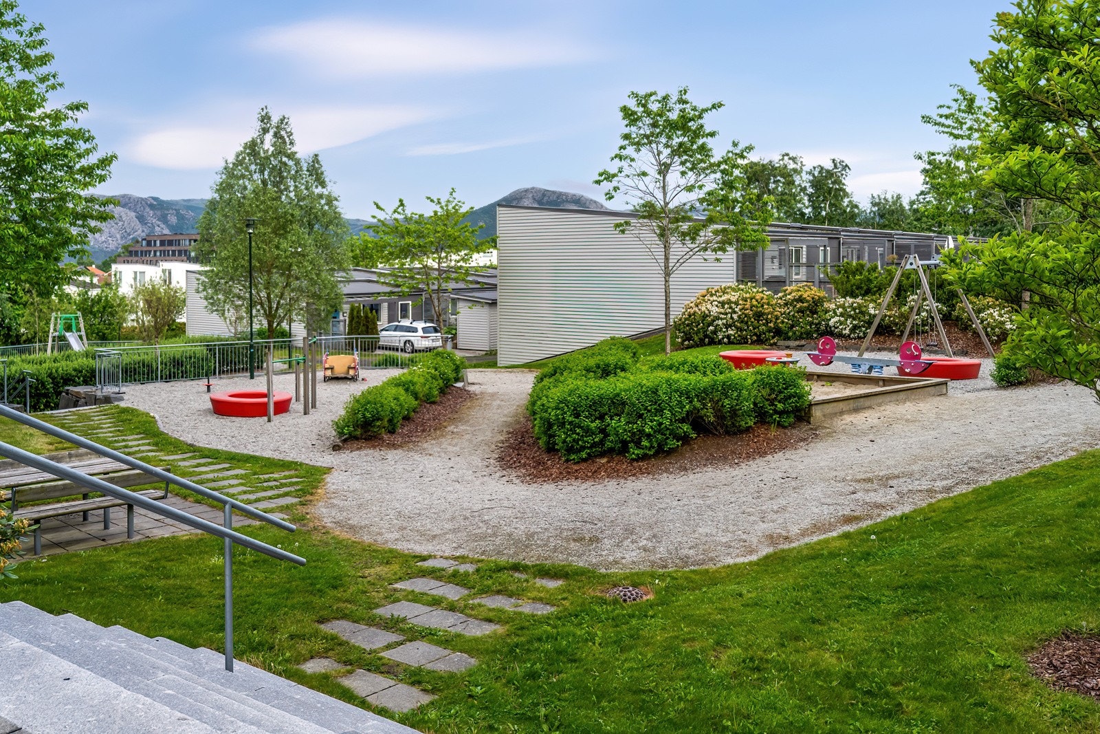 Pent opparbeide fellesområder driftet av Jåtunet Velforening. Galleribilde