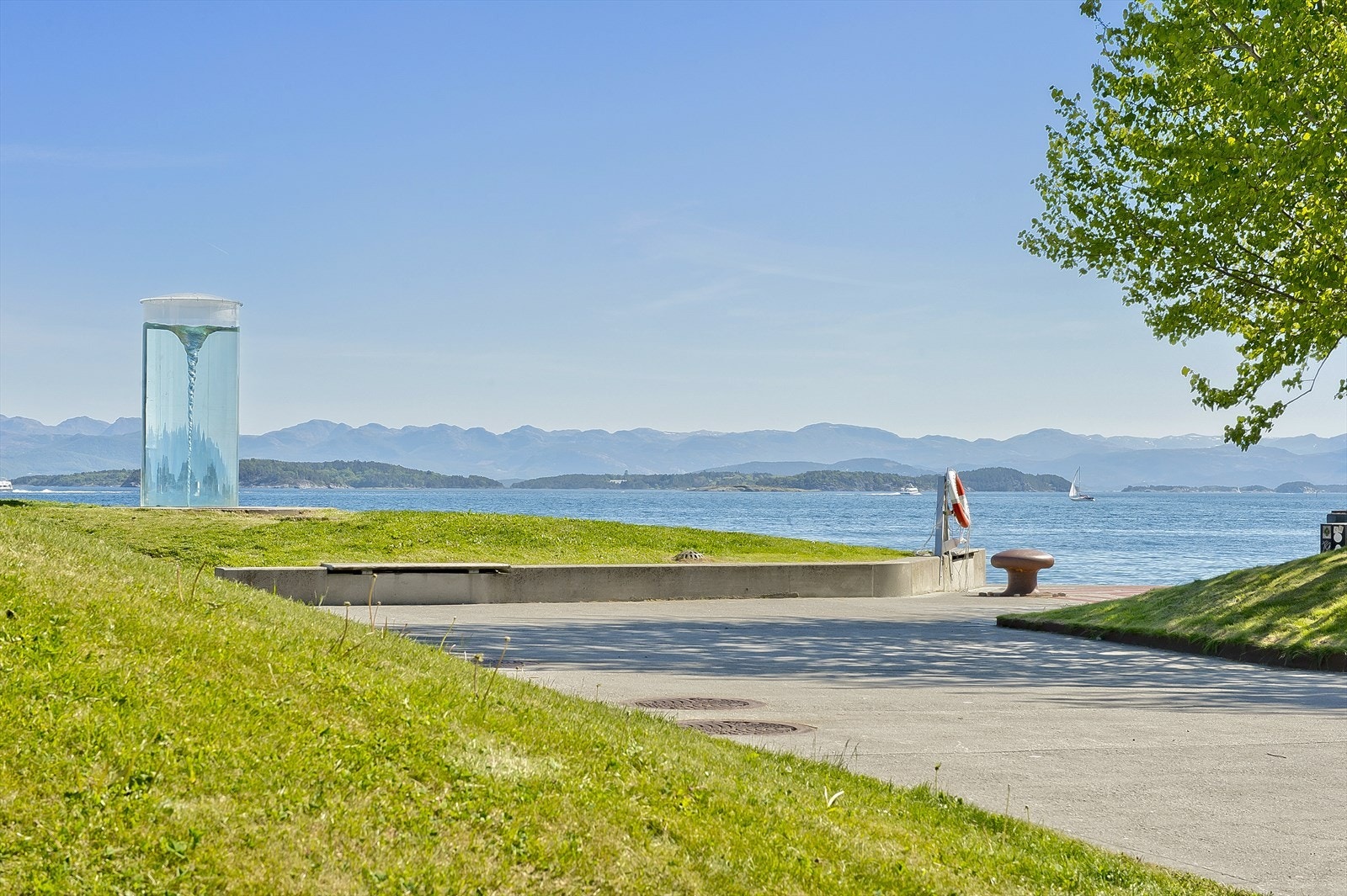 Her bor du ved sjøen og flere fine parker som Sjøparken og Lervigparken. Galleribilde