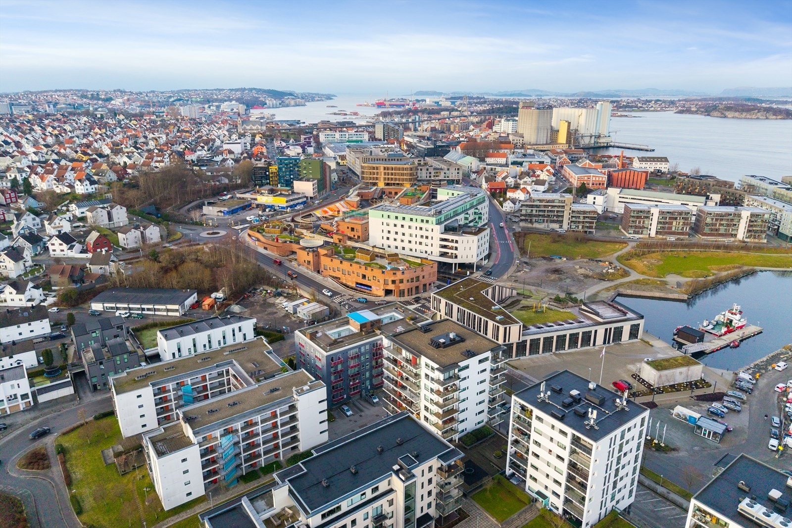 Stavanger øst er en fantastisk plass å bo - Her kan du flytte inn og trives fra dag én! Galleribilde