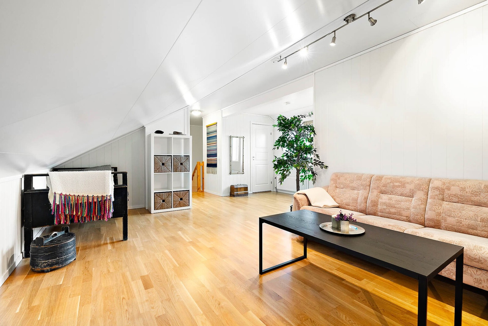 Loftstue Galleribilde