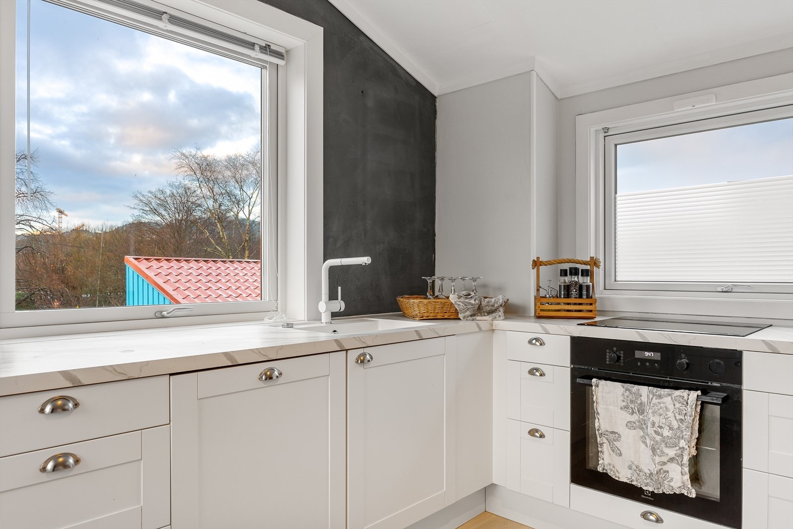 Kjøkkenet ble skiftet i 2020. Galleribilde