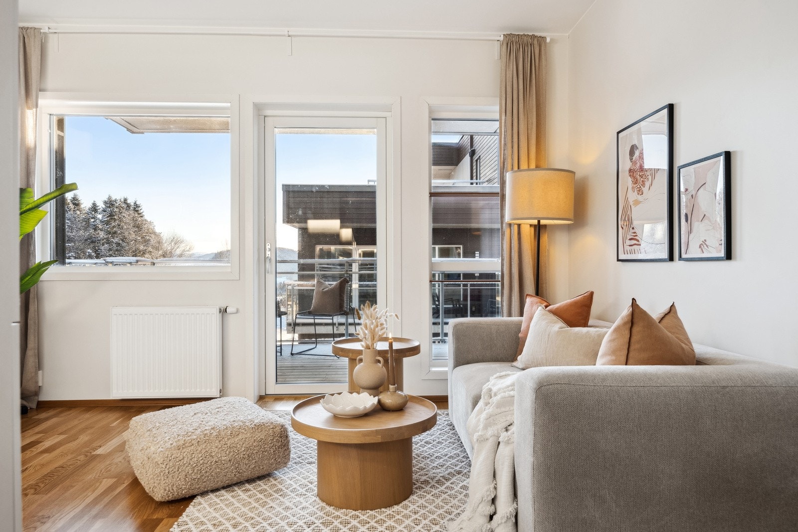 Leiligheten ble ferdigstilt i 2022 og holder dermed moderne standard med tilstandsgrad 1 på alle punkter i rapporten. Galleribilde