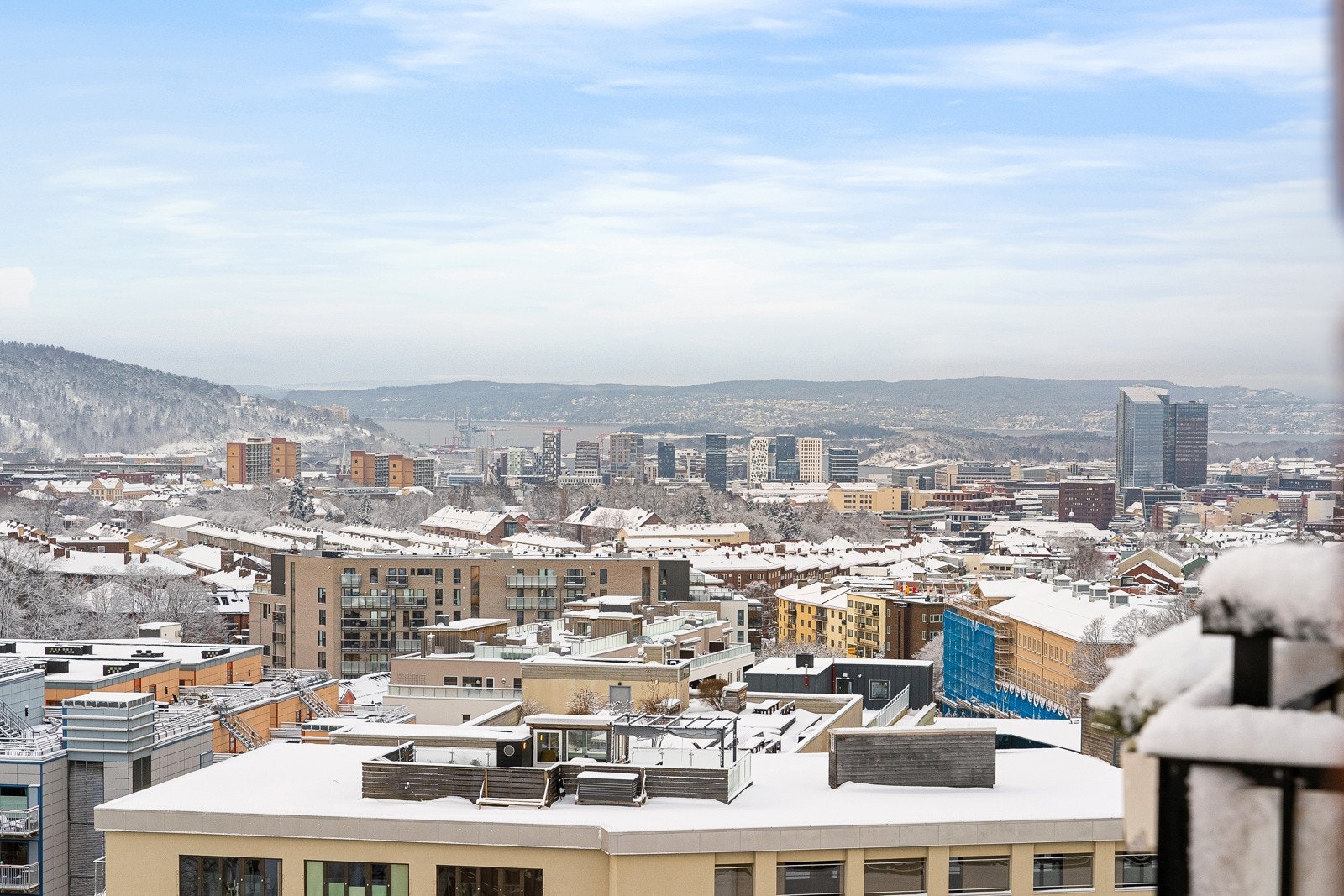 Utsikt mot Bjørvika og Oslofjorden. Galleribilde