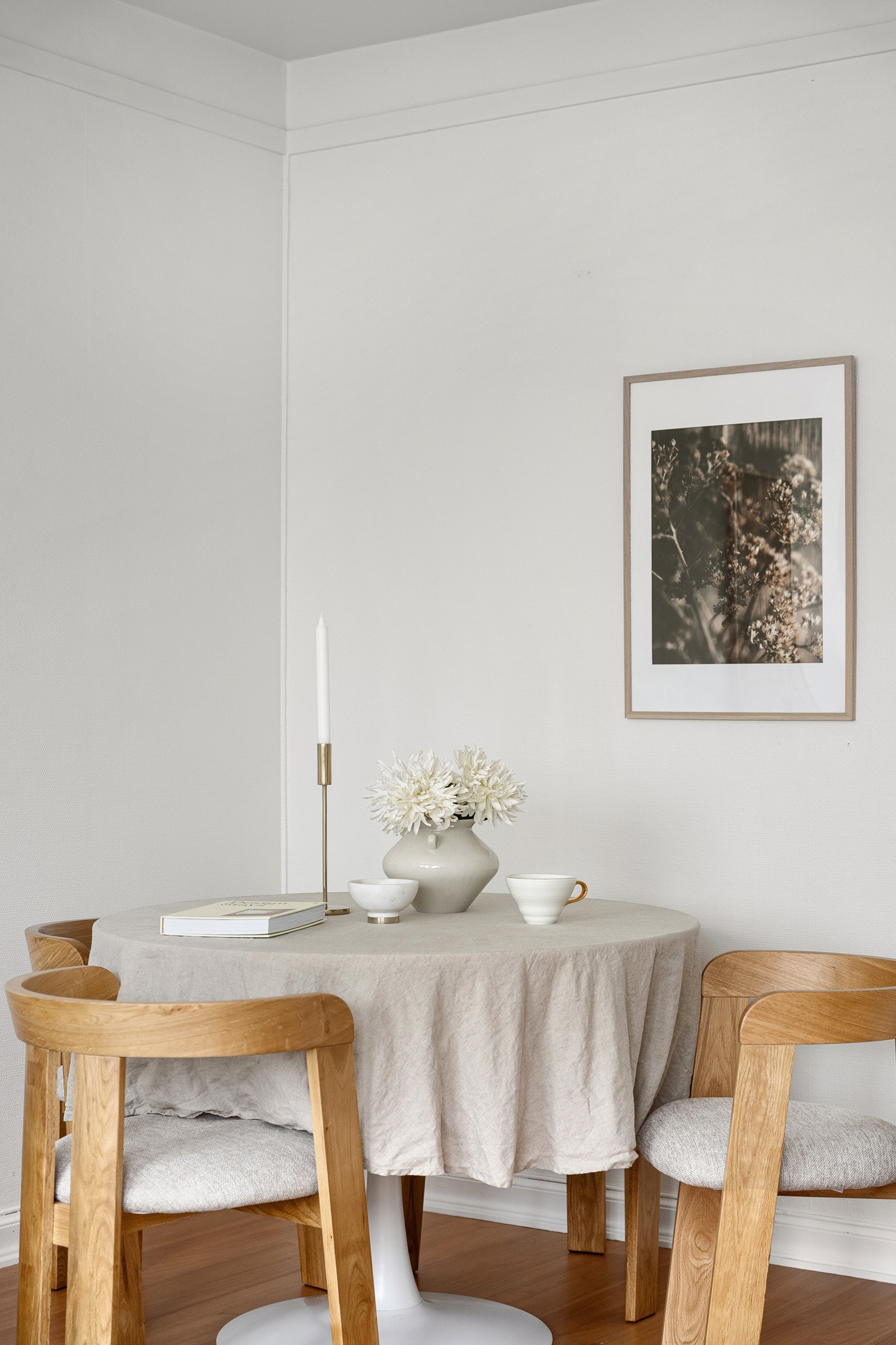 God plass til spiseseksjon. Galleribilde