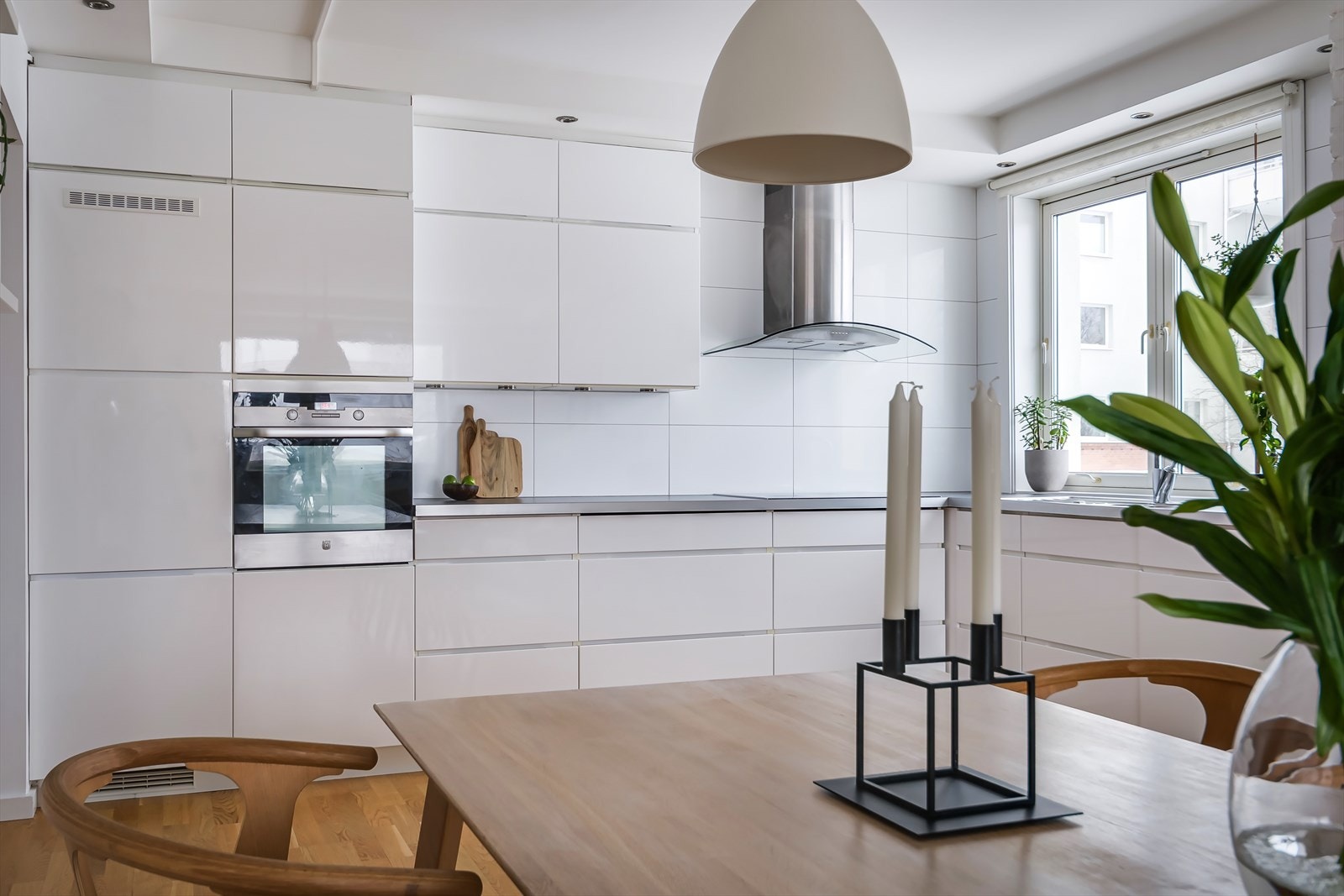 Varmtvann og bredbånd er inkludert i felleskostnadene. Galleribilde