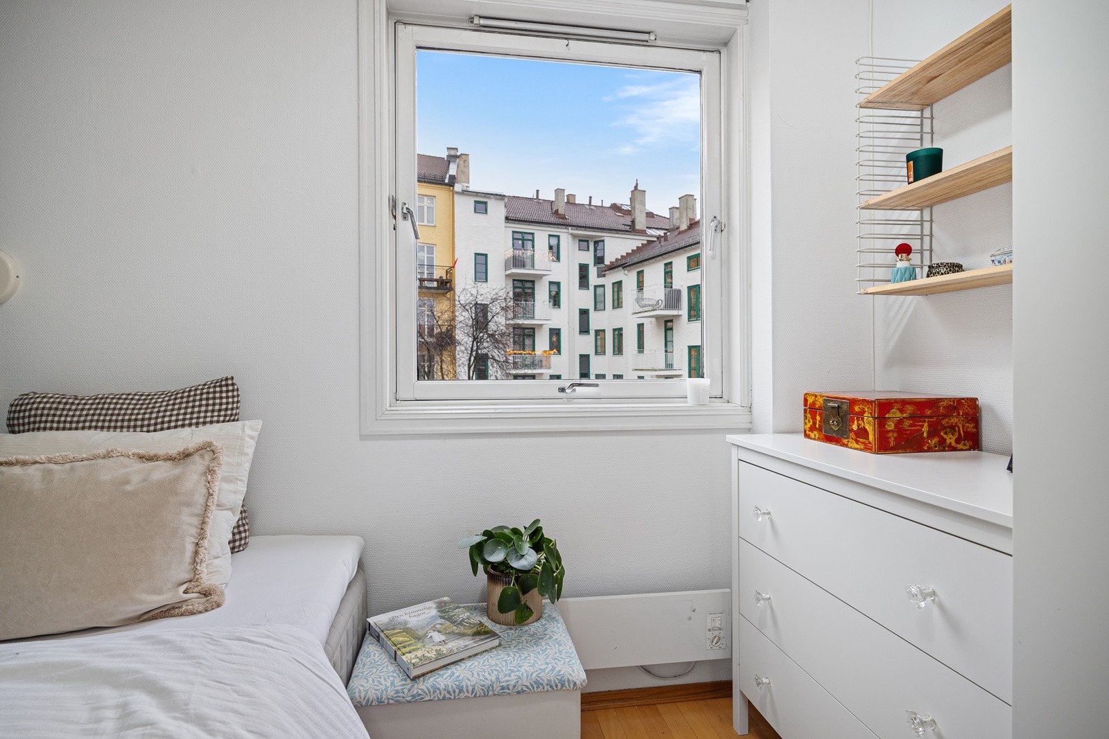 - Samtlige soverom vender mot rolig, indre gårdsrom - Galleribilde