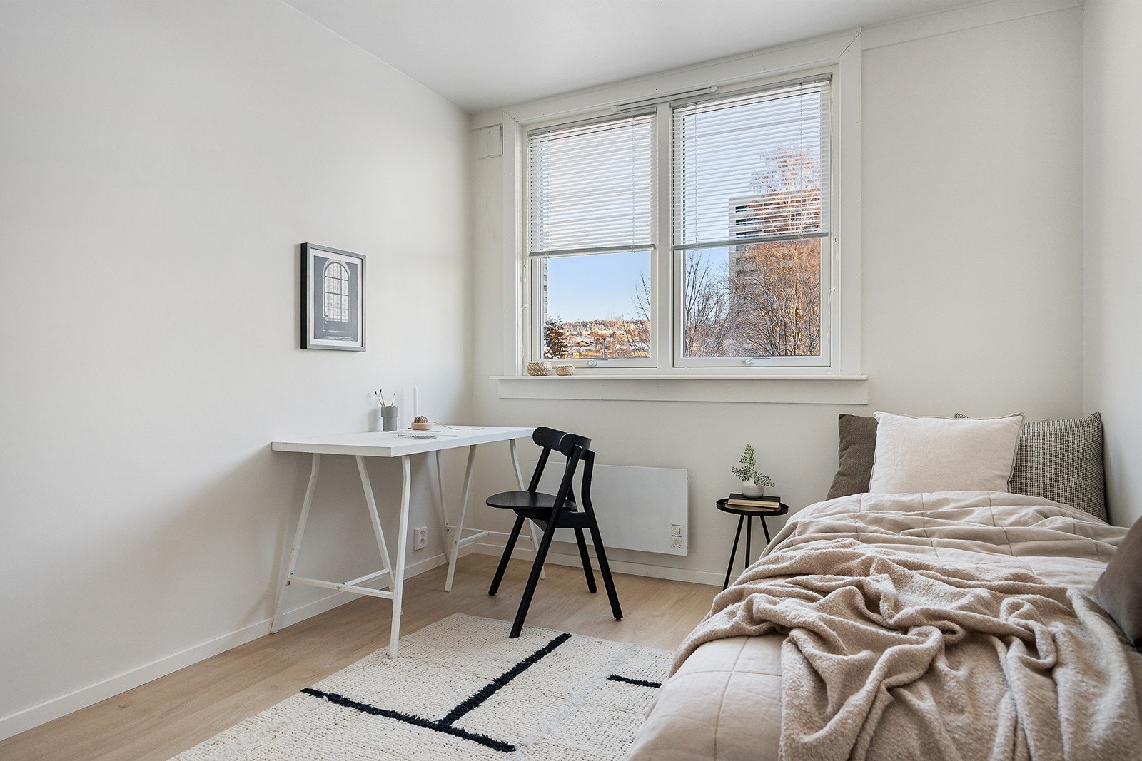 Rommet passer fint til gjesterom, barnerom eller kontor. Galleribilde