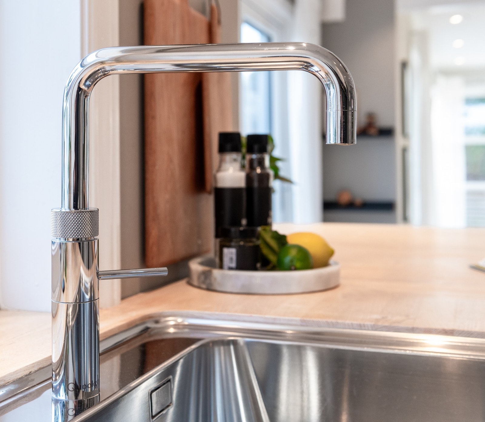 Kranen er utstyrt med Quooker Flex (vannkran med kokende vann). Galleribilde