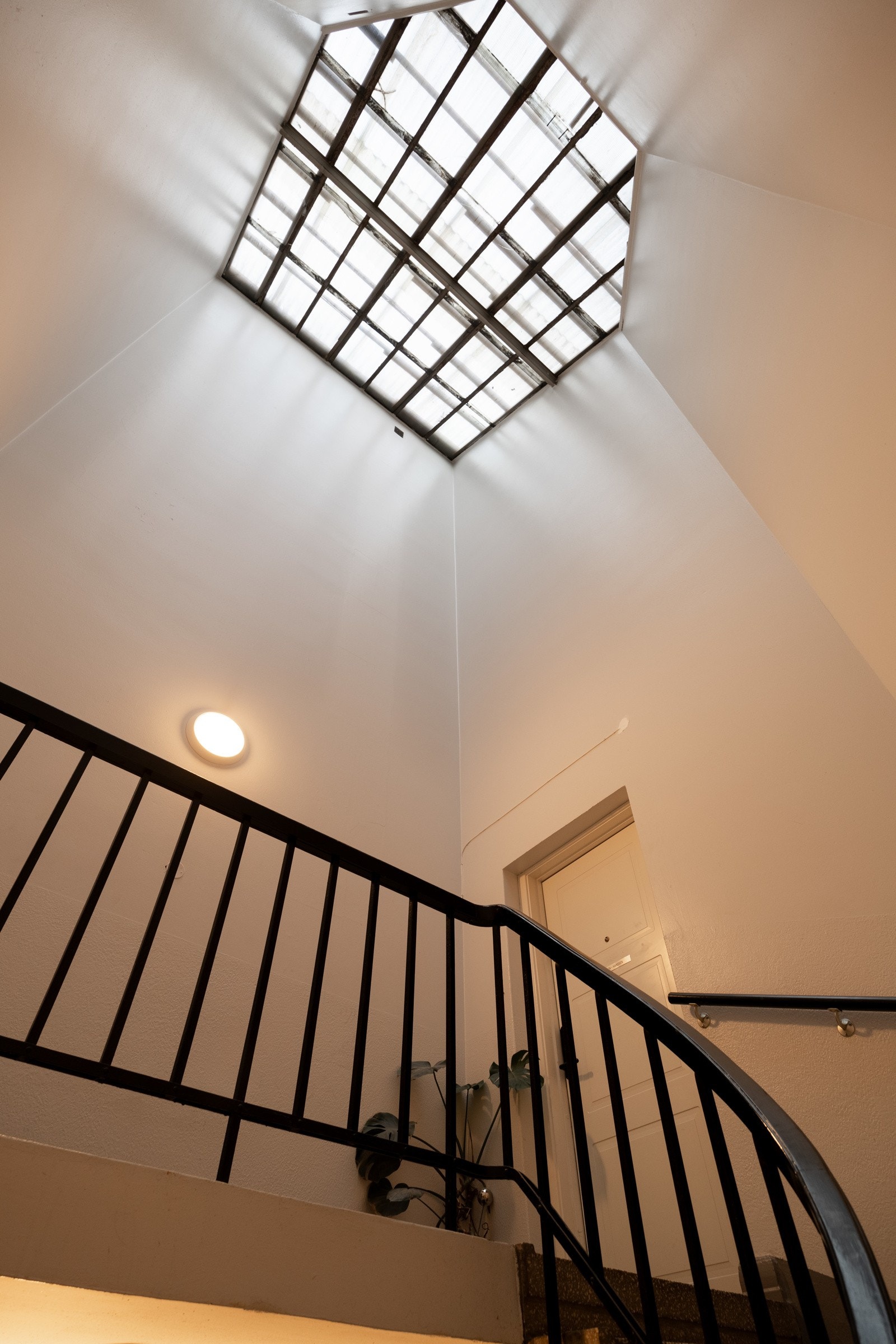 Leiligheten ligger i 4. etasje (toppetasjen). Galleribilde