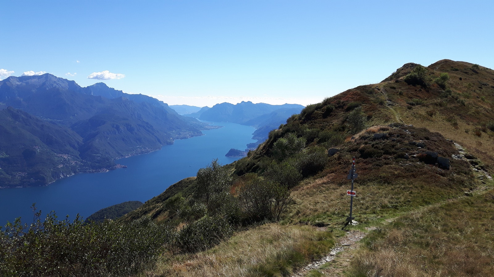 Canua, en av mange herlige rifugioer i fjellheimen rundt Comosjøen. Galleribilde