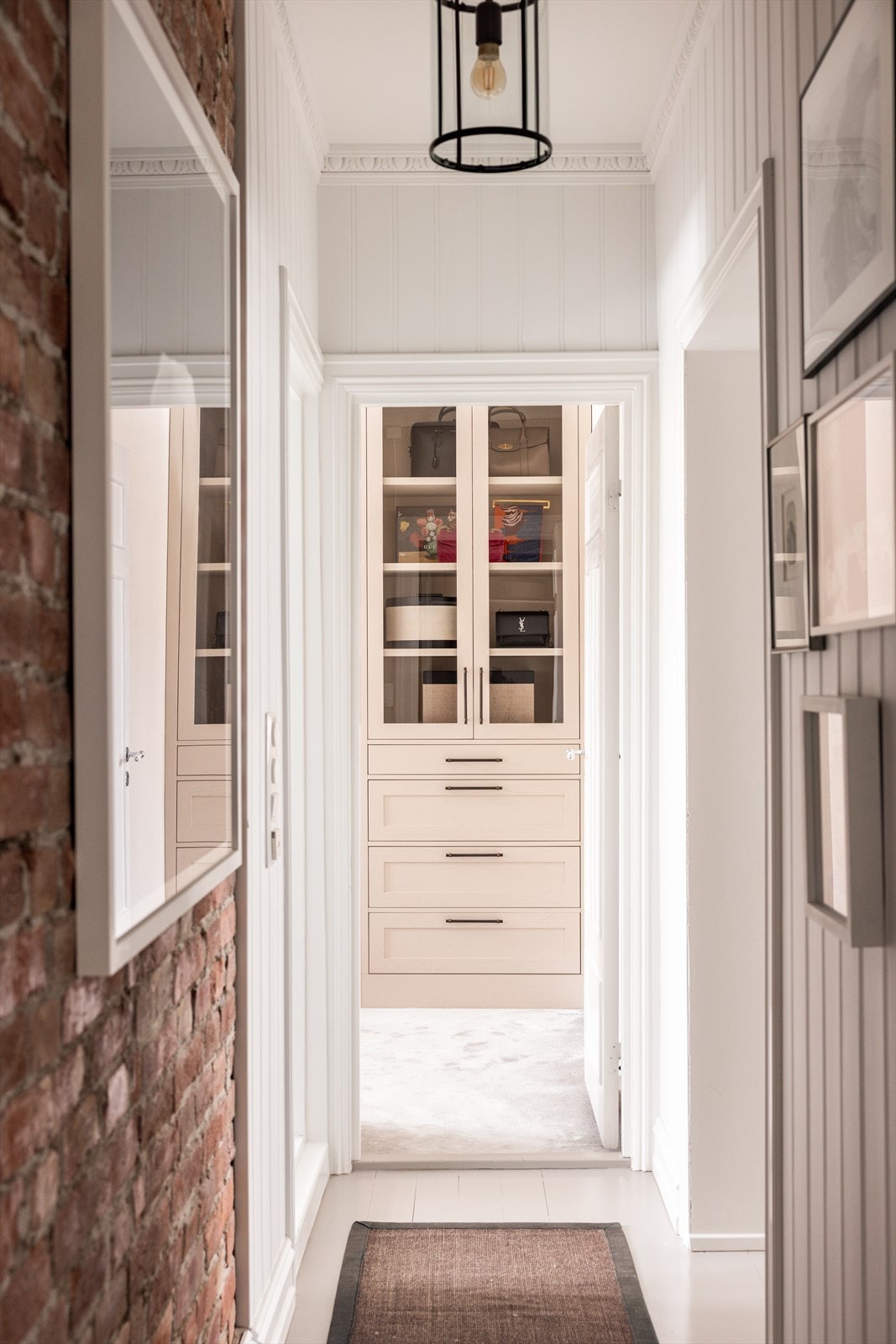 Karakteristisk teglsteinsvegg. Galleribilde