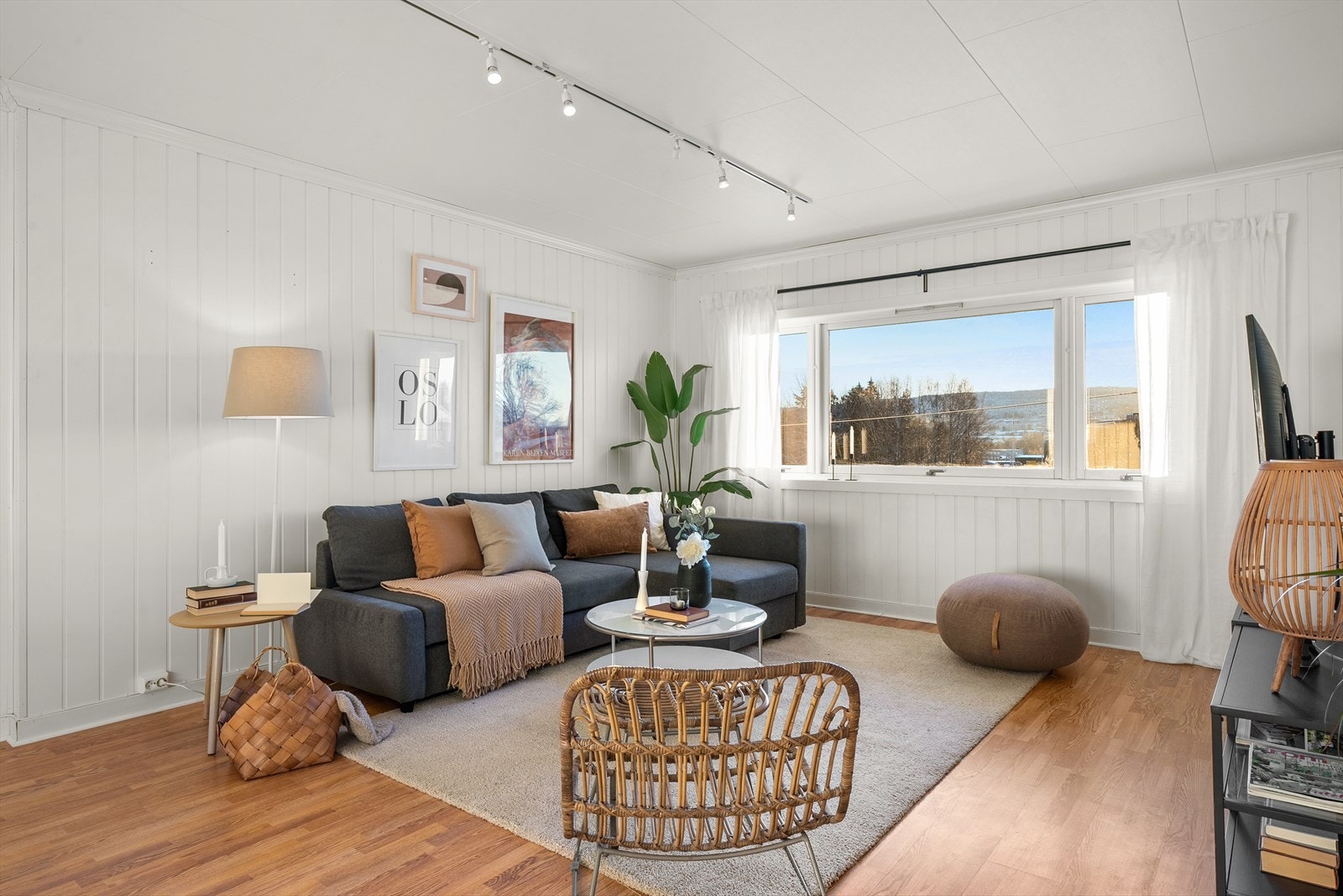 Stuen har flotte lysforhold. Galleribilde