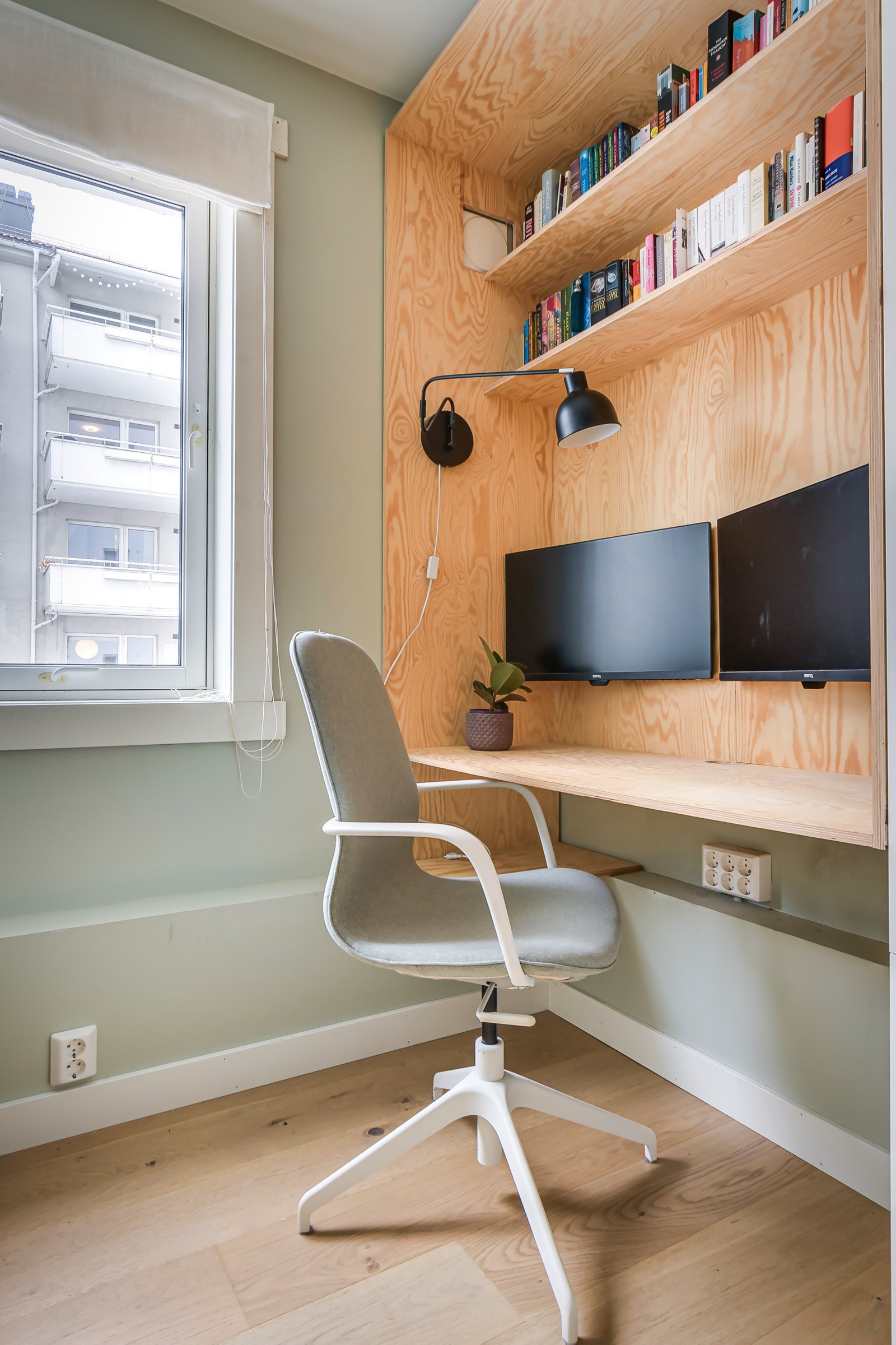 Veldig smart hjemmekontorløsning! Galleribilde