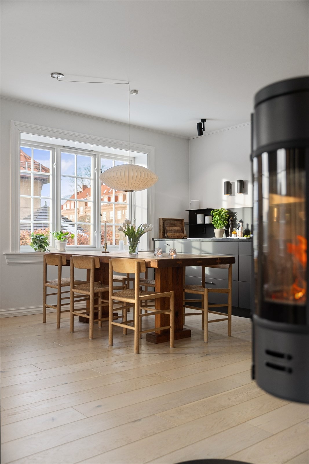 Detaljer | Kjøkken og spiseplass. Galleribilde