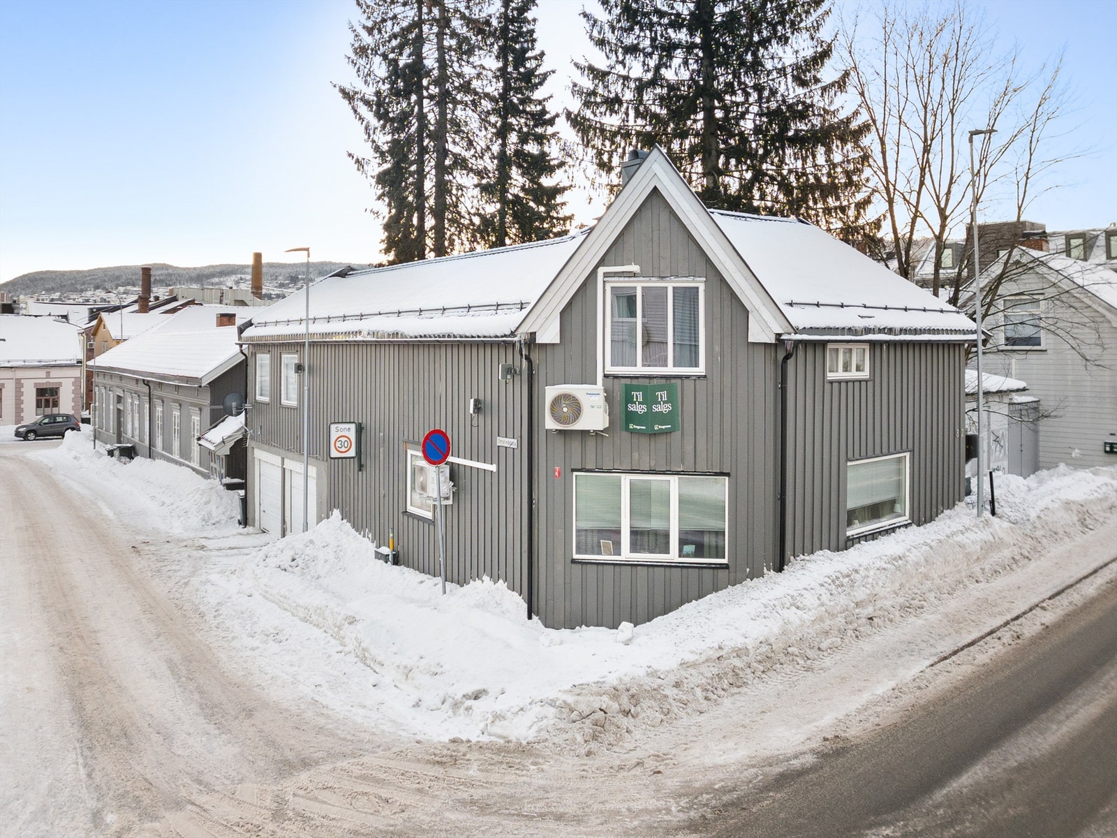 Sentral og pendlervennlig leilighet beliggende i et område som har mye å tilby Galleribilde