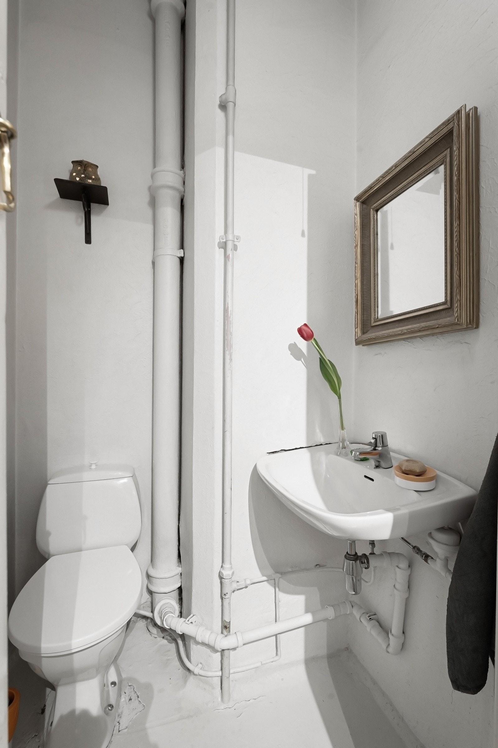 I har leiligheten et praktisk toalett med adkomst fra gangen Galleribilde