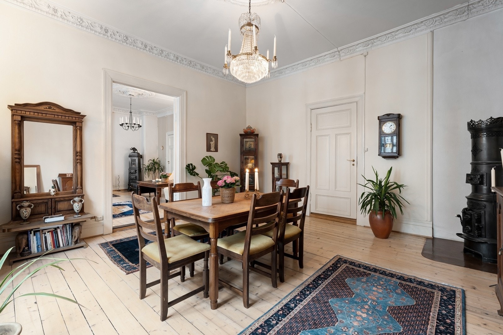 To klassiske vedovner tilfører både varme og hygge på kjølige dager Galleribilde