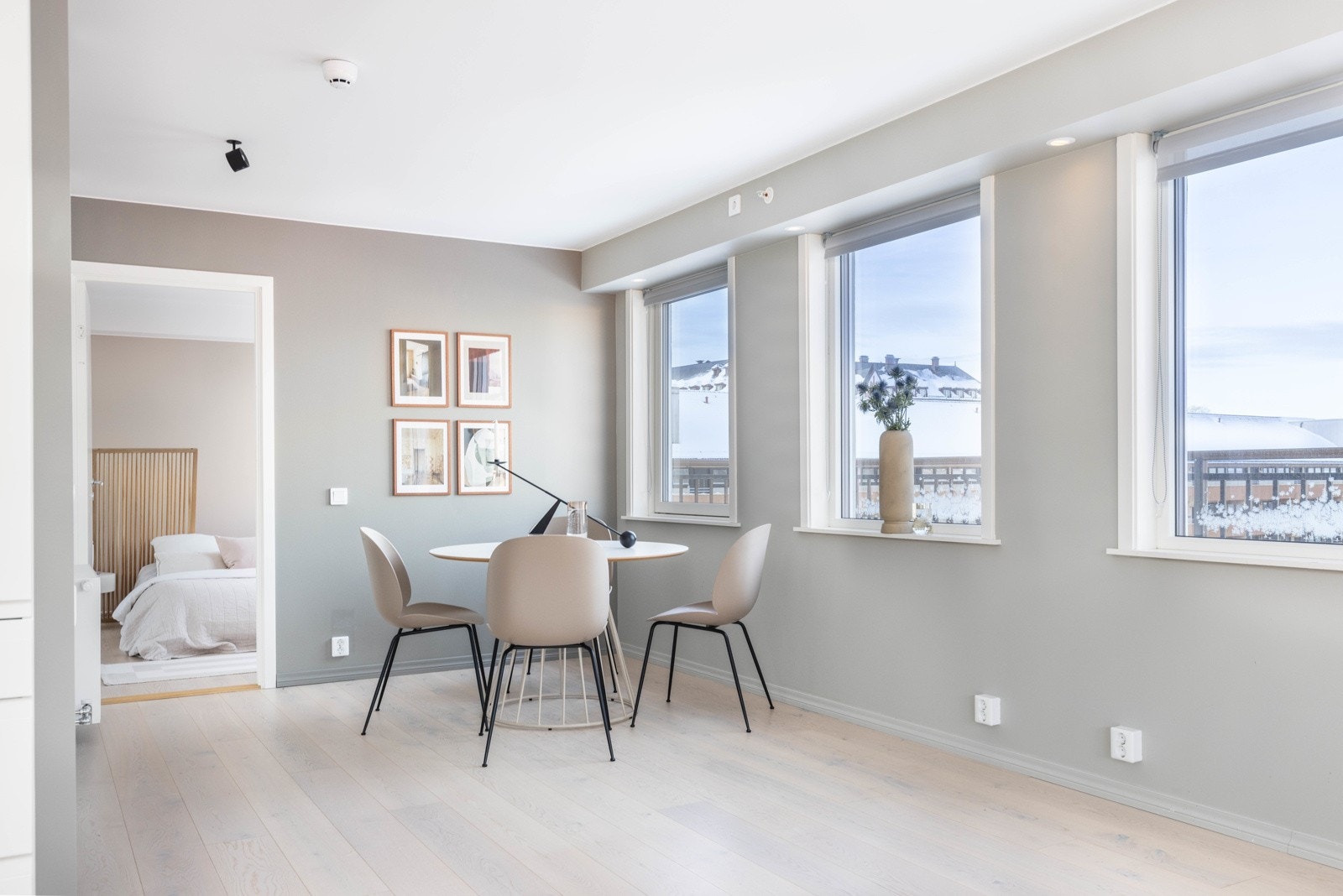 Det er kjekt å vite at det er god plass til spisegruppe. Galleribilde