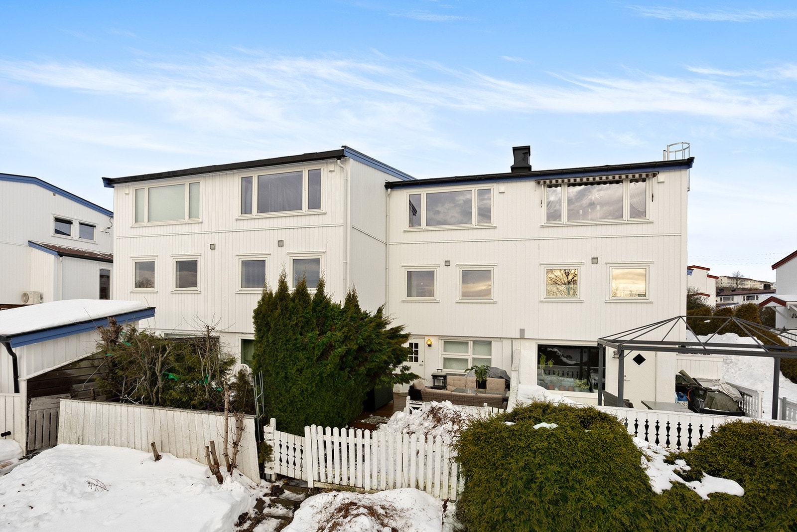 Baksiden av boligen. Galleribilde