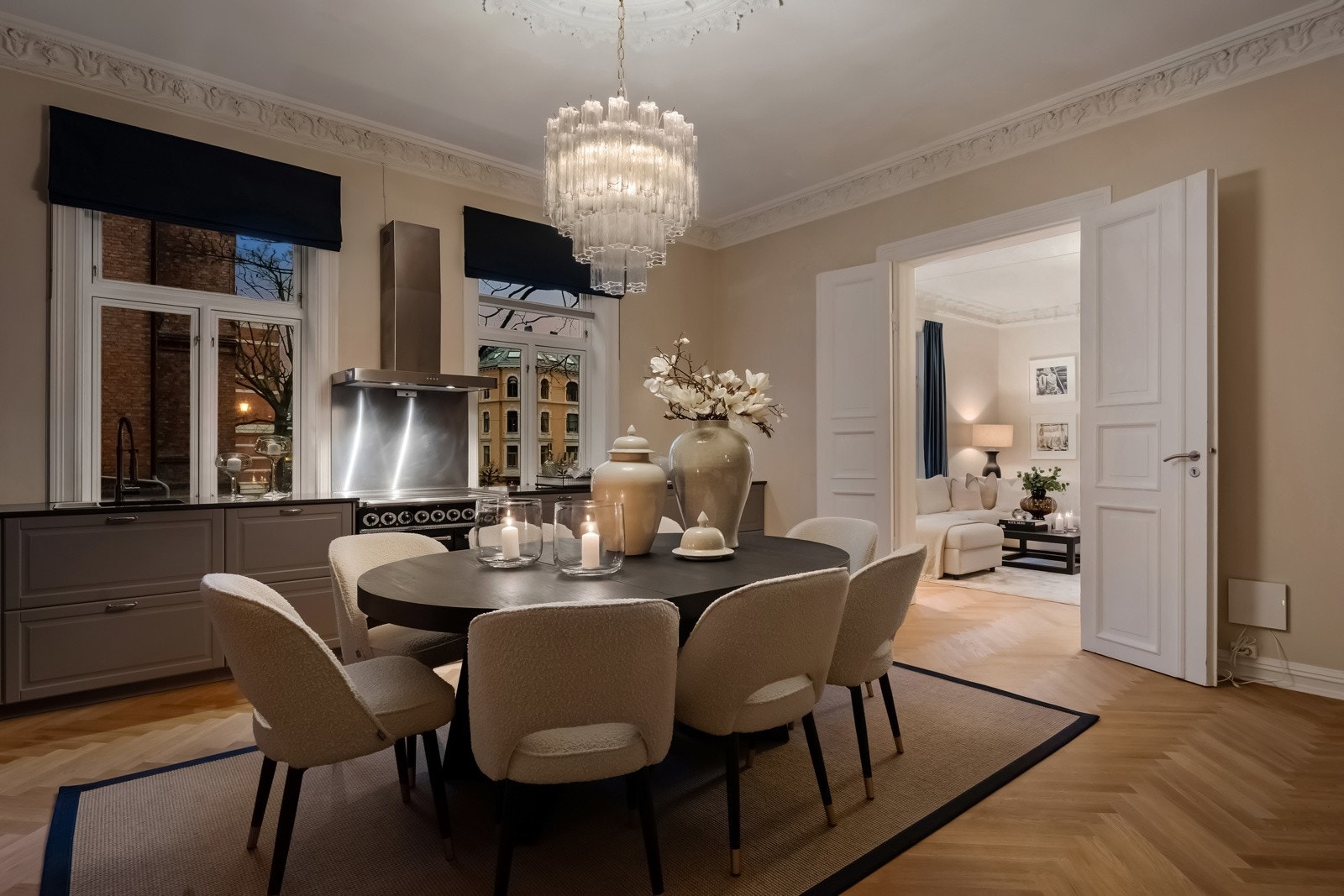 Her kan man samle familie og venner til hyggelige måltider og sosiale stunder Galleribilde