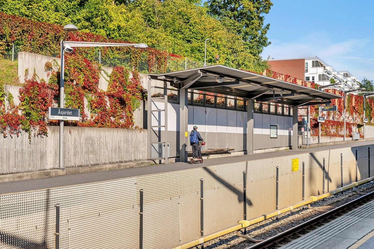 Åsjordet T-bane Galleribilde