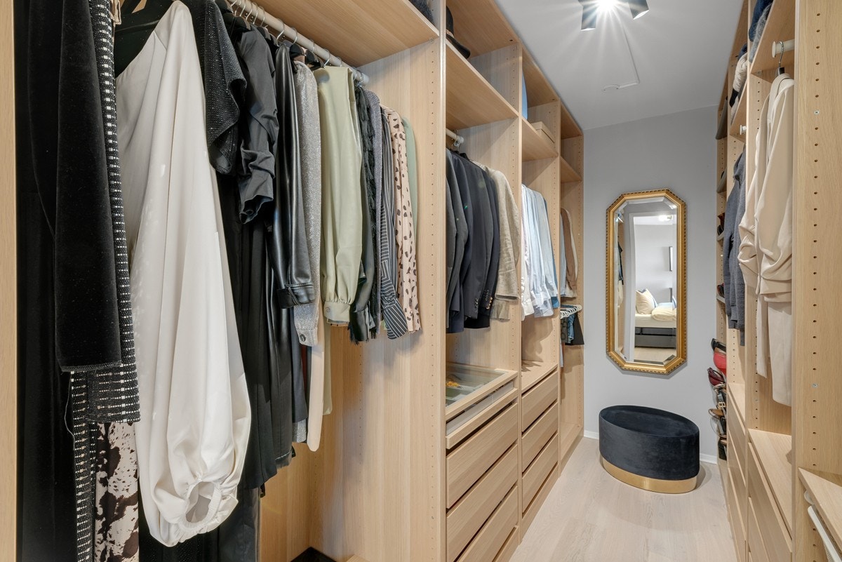 Walk - in coset - fra soverom 1 Galleribilde