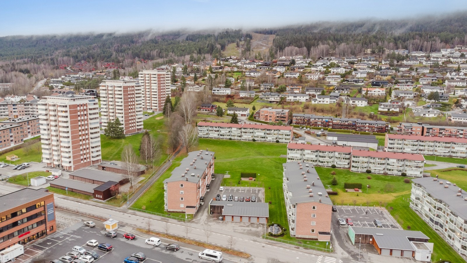 Det er kort vei til Skimore Drammen, for deg som liker ski, sykkel eller klatreaktiviteter. Galleribilde