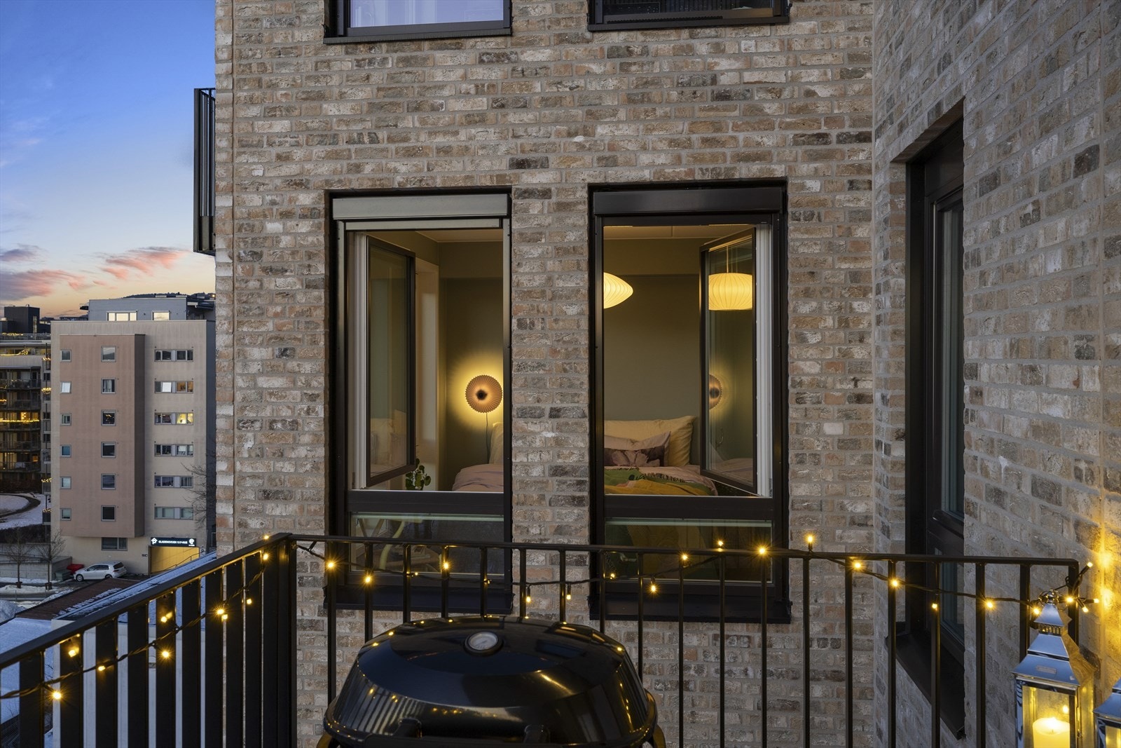 Hovedsoverom sett fra balkong Galleribilde