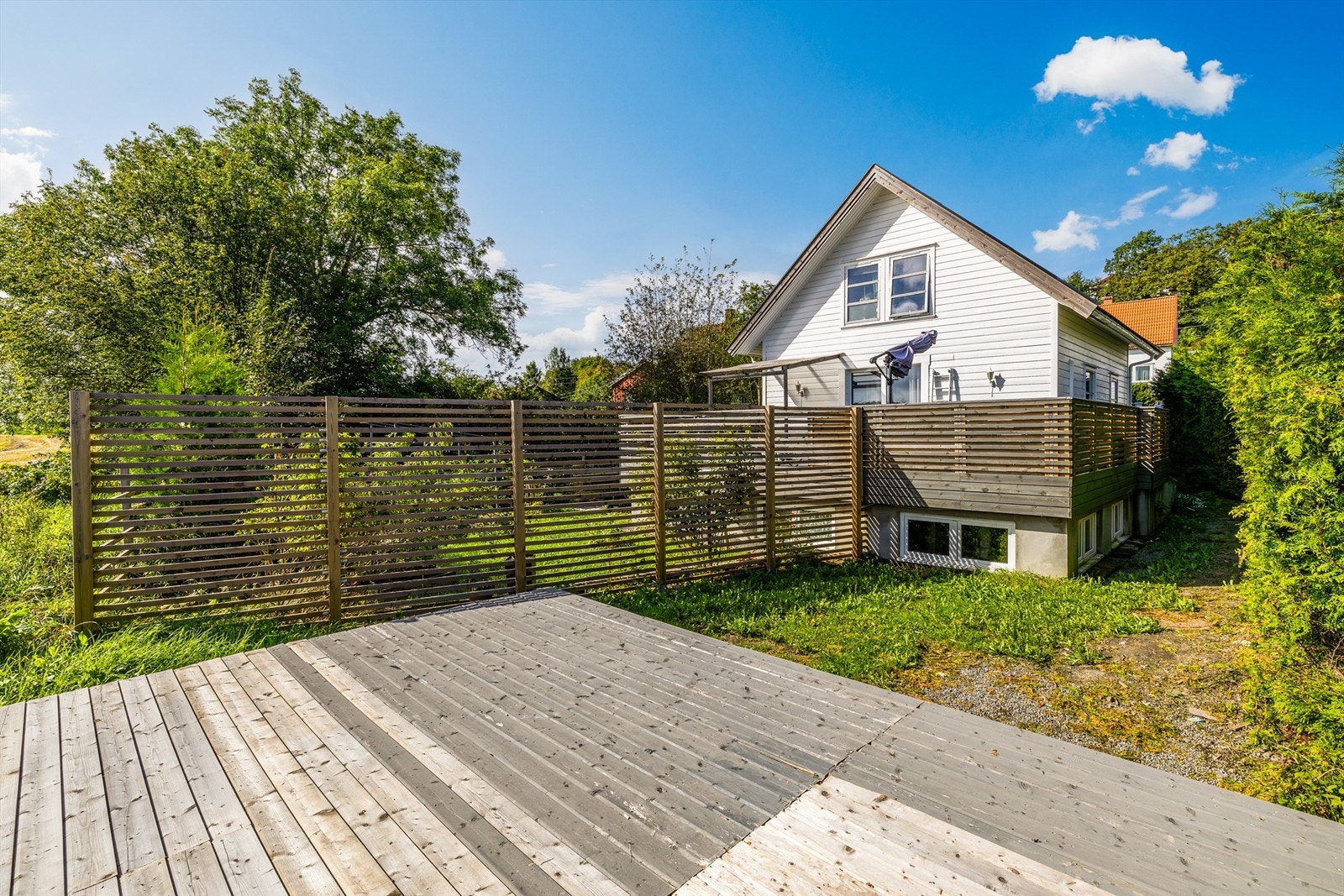 Separat uteplass tilhørende leiligheten Galleribilde