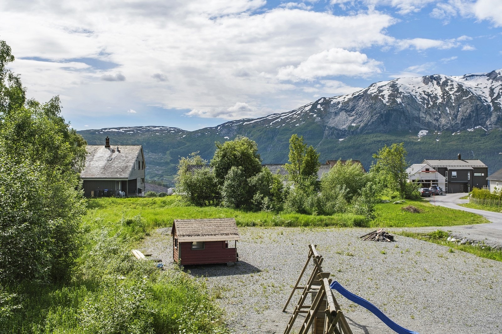 Interessenter kan befare eiendommen på egenhånd. Ta kontakt for spørsmål. Galleribilde
