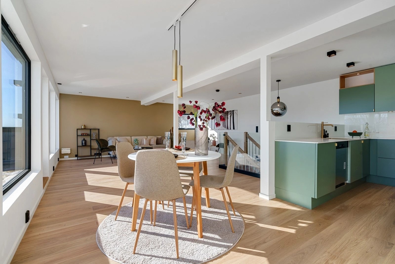 Velkommen til Junkerveien 53C - Presentert av Aktiv Eiendomsmegling Bodø Galleribilde