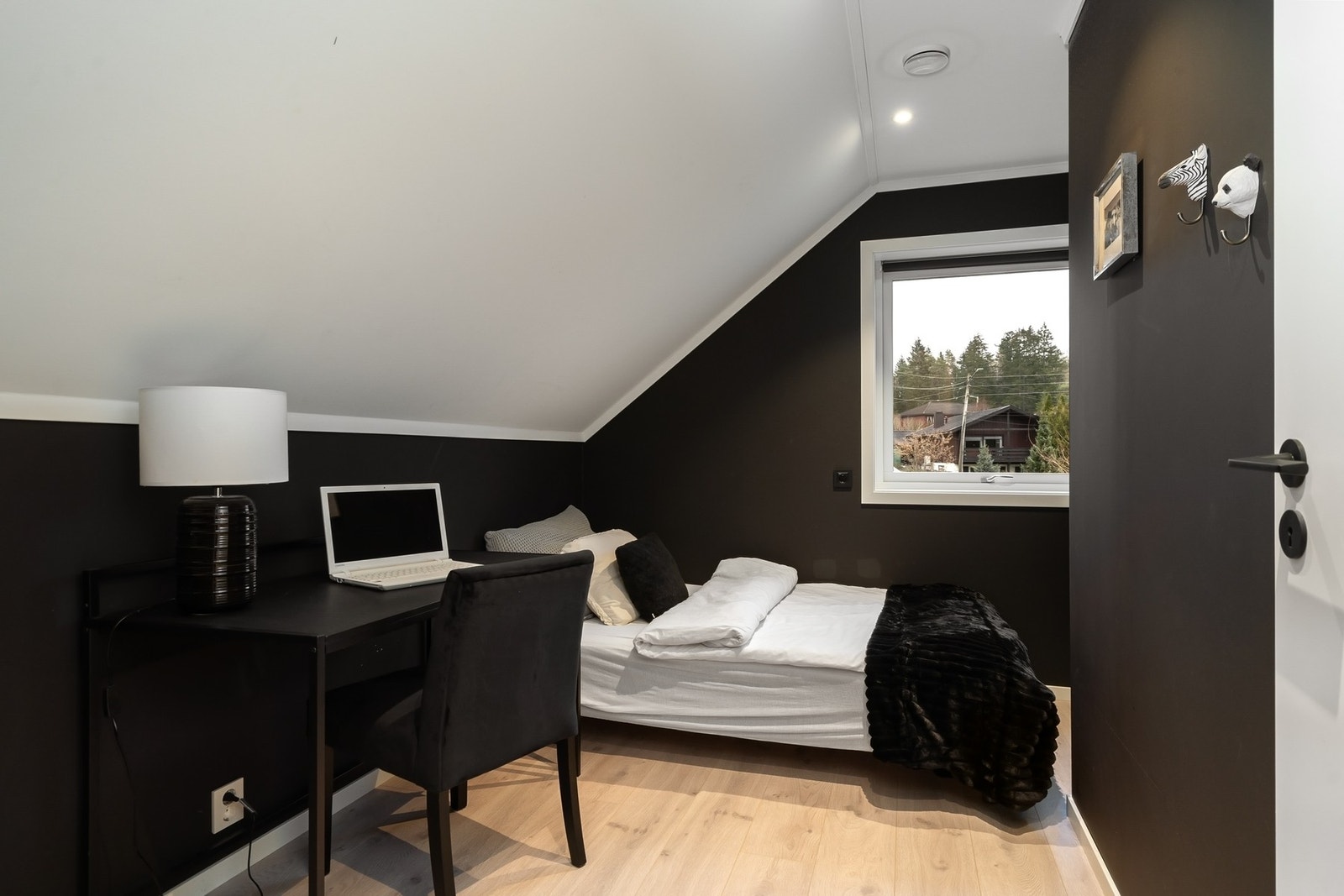 Soverom IIII Galleribilde