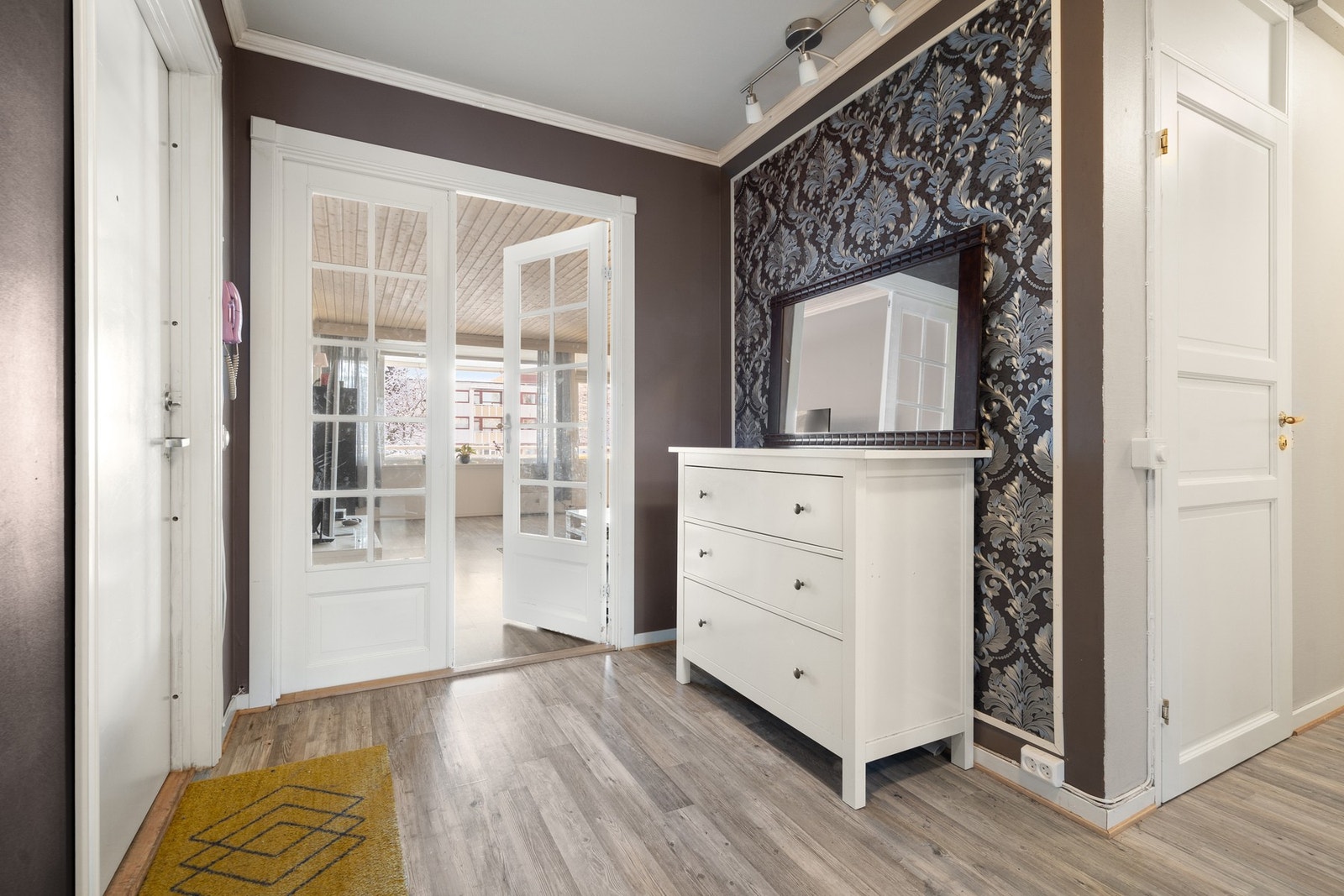 Leiligheten har svært god lagringsplass med totalt 3 boder. Galleribilde