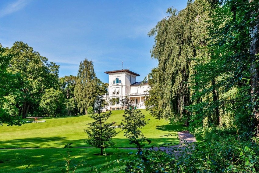 Den Engelske Park Galleribilde