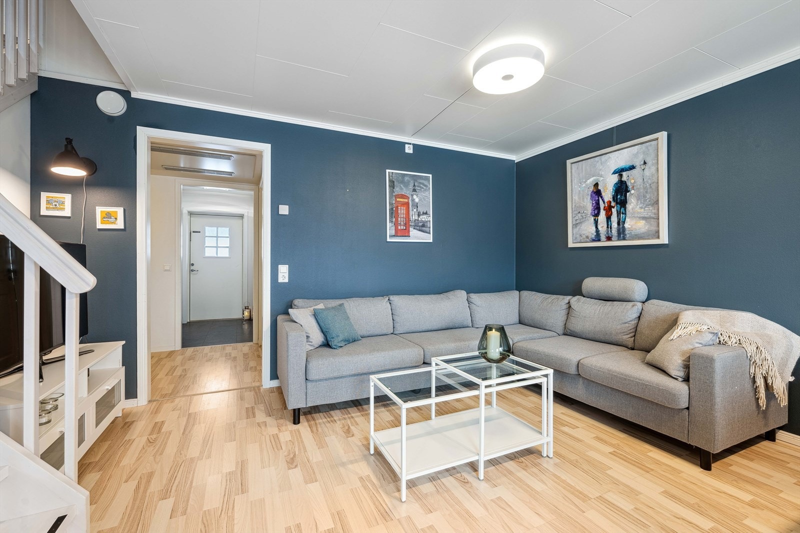 Hyggelig sofakrok hvor hele familien kan samles Galleribilde