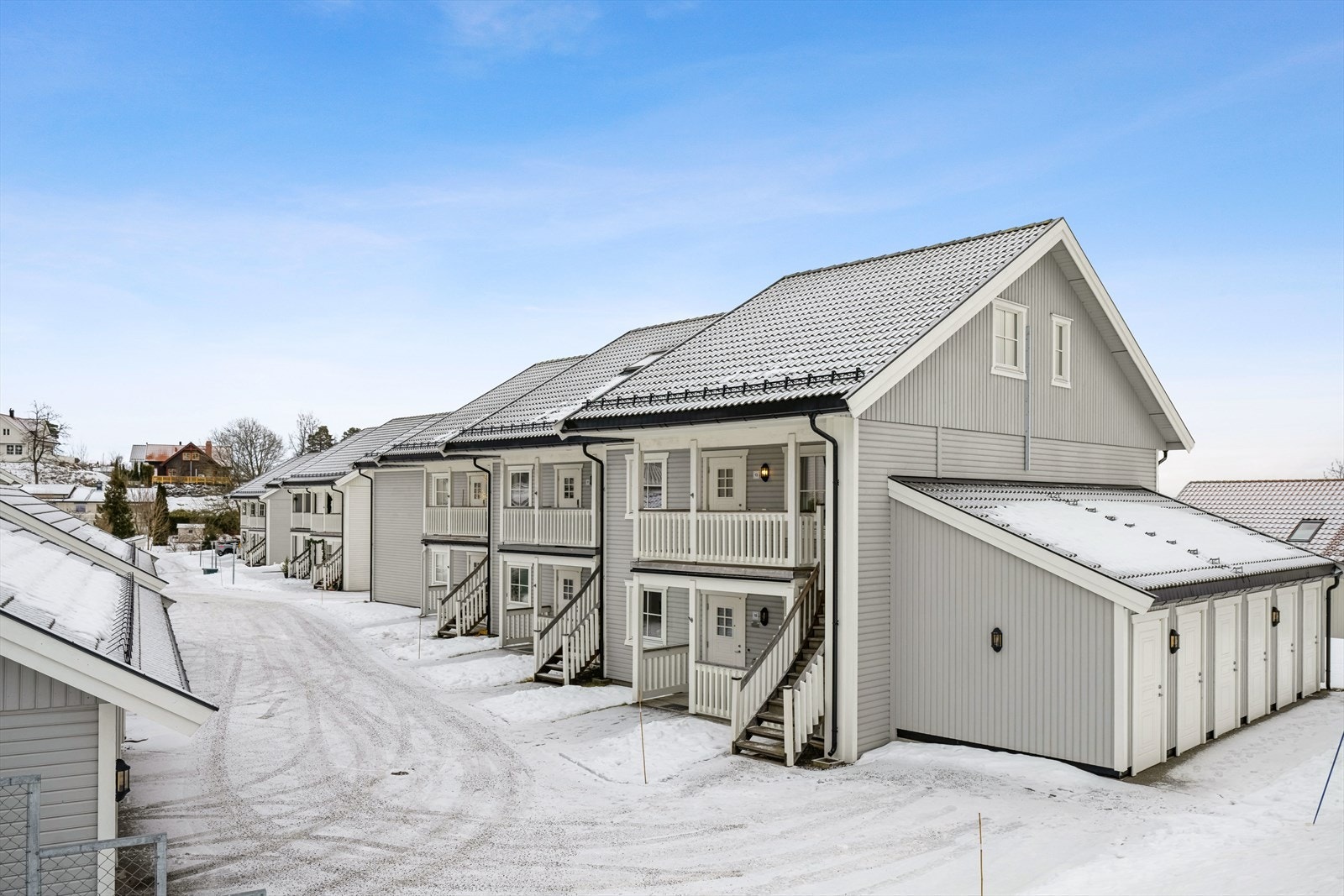 1 utebod medfølger Galleribilde