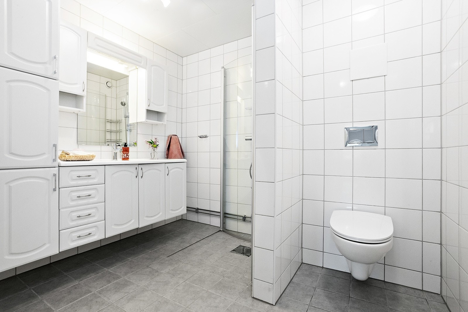 Badet er rehabilitert i regi av borettslaget i 2019 Galleribilde