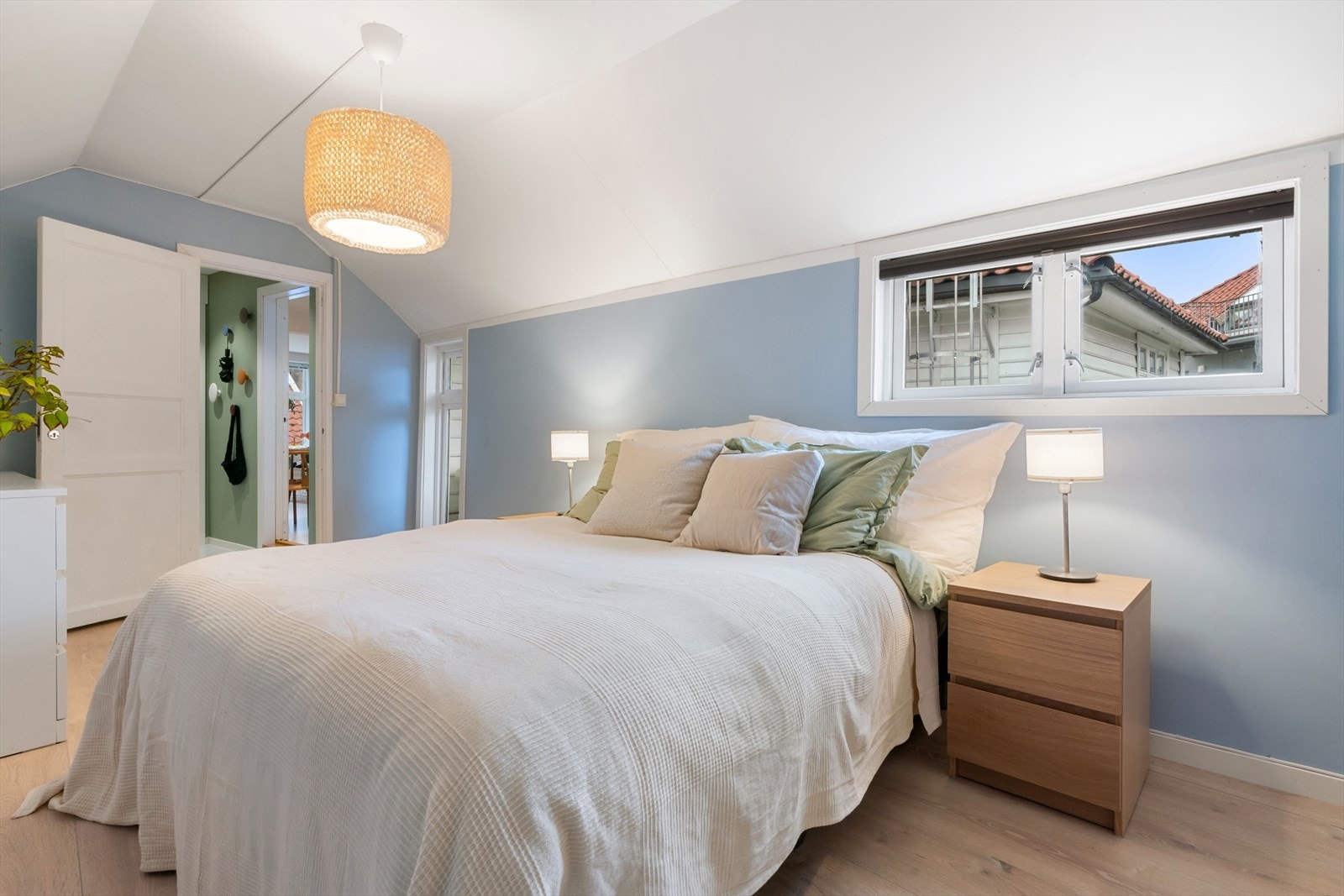 - Soverommet måler 15,8 m² - Galleribilde