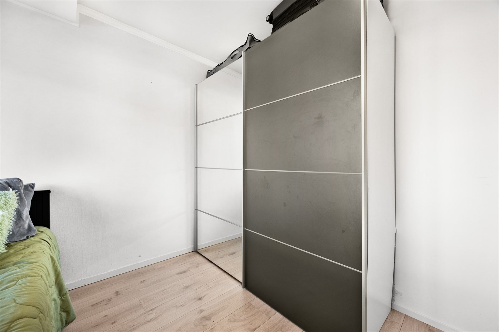 Her er det også garderobeskap. Galleribilde