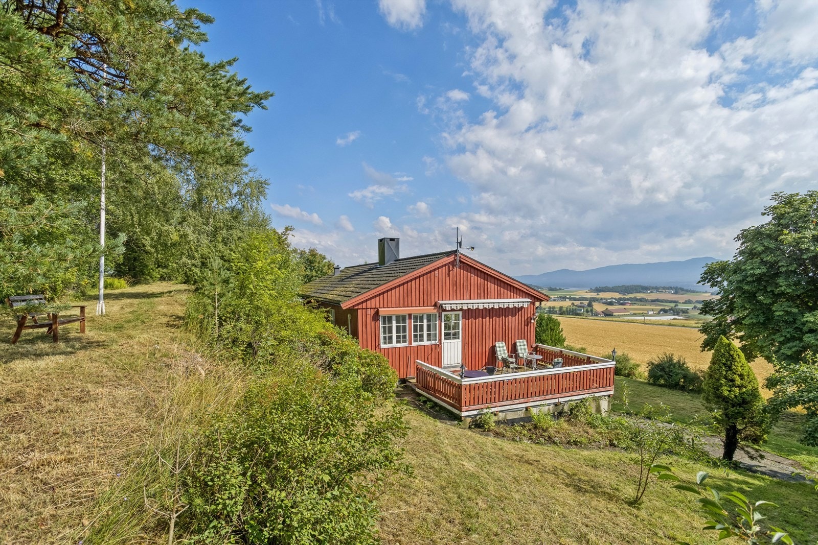 En flott eiendom med sentral beliggenhet på Frosta. Galleribilde